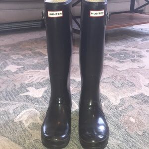 Black Hunter Rain Boots and Fleece Inserts
